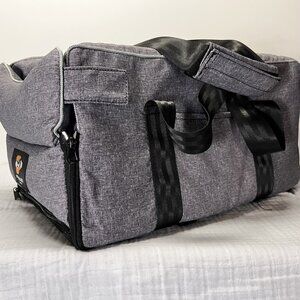 MELAFU 365 PET TAXI - SMALL - Magic Fox Dog Car Seat-Transforming - A+ CONDITION